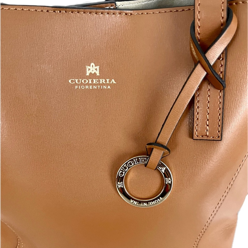 Cuoieria Fiorentina Italian Leather Shoulder Bag - Picture 4 of 16